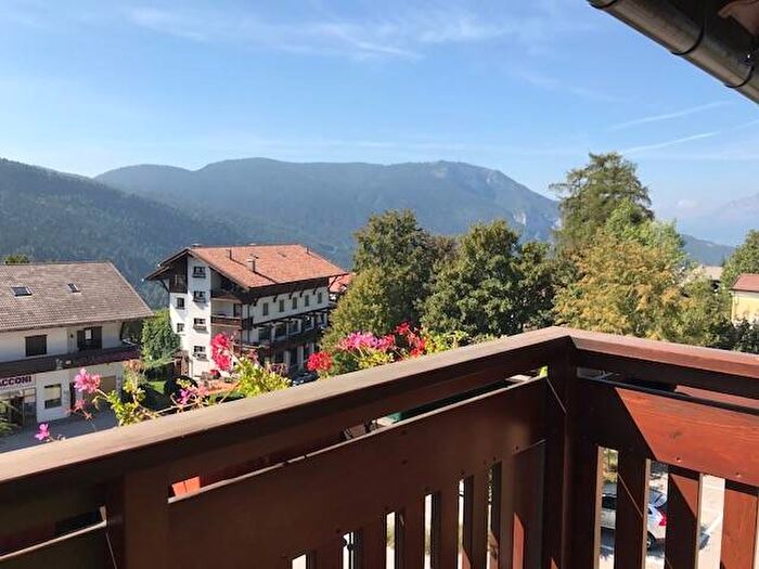 Appartamento trilocale in affitto in Via Trento, Centro, Folgaria