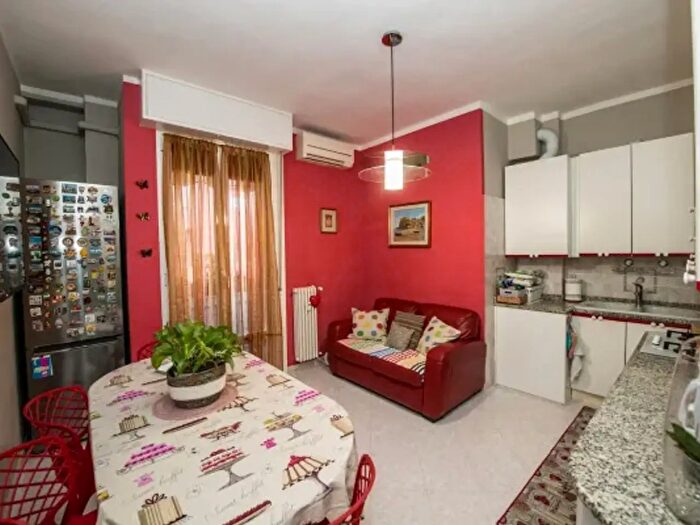 Appartamento trilocale in affitto in Via Walter Tobagi, Milano