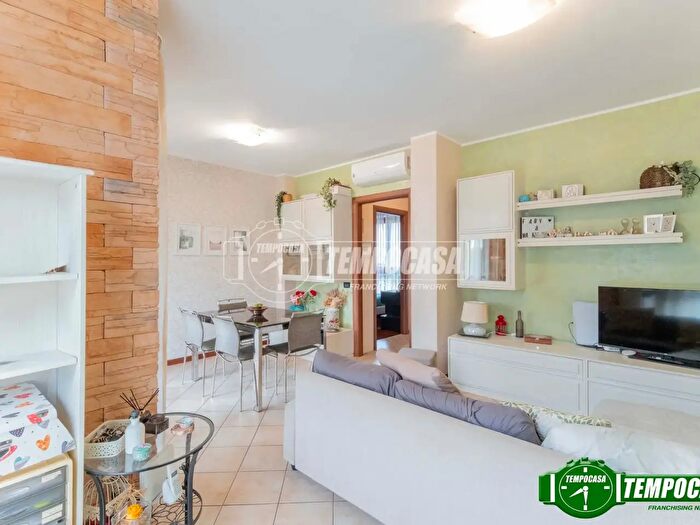 Appartamento trilocale in vendita in Via Terzani, Corbetta