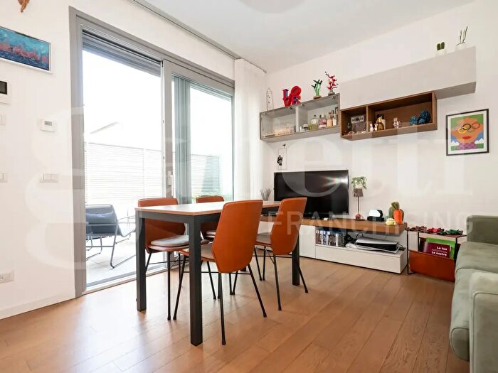 Appartamento bilocale in vendita in Via Montecuccoli a, Milano