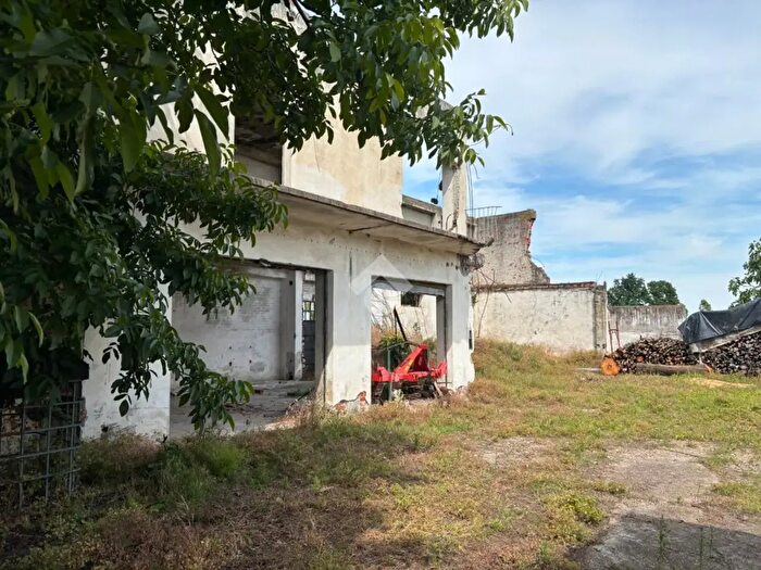 Casa monolocale in vendita in Via Campagna, Chivasso