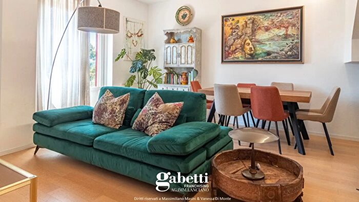 Appartamento trilocale in vendita in Via Abbazia, Treglio