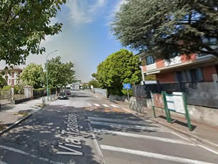 Appartamento monolocale in affitto in Via San Maurizio al Lambro, Brugherio