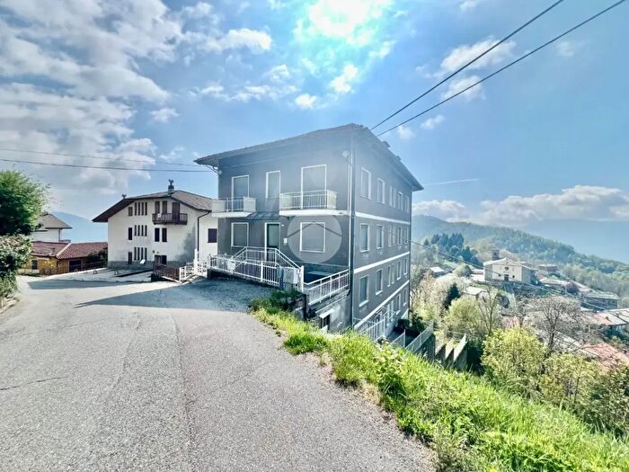 Appartamento bilocale in vendita in Strada Passo della Croce, Monastero Di Lanzo