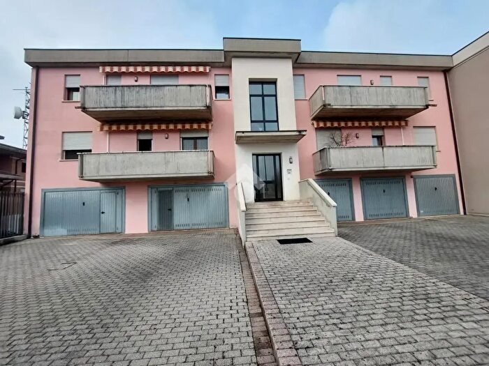 Appartamento trilocale in vendita in Via Andretto Attilio, Sandrigo