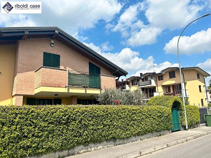 Appartamento bilocale in vendita in Arcore