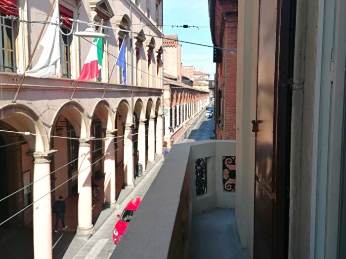 Appartamento con 6 locali in affitto in Strada Maggiore, San Vitale, Bologna