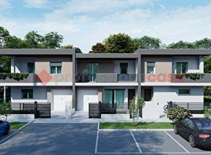 Casa con 5 locali in vendita in Reggio Emilia