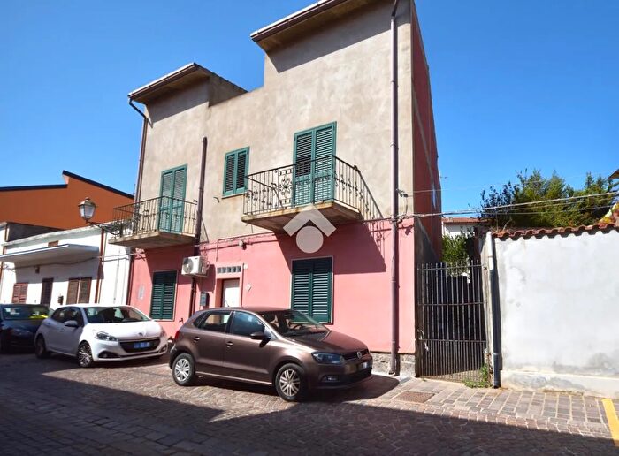 Casa con 5 locali in vendita in Via GM Angioy, SantAntioco