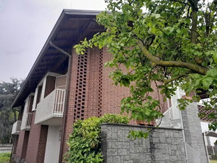 Casa monolocale in vendita in Biandrate Novara Piemonte Italia, Biandrate