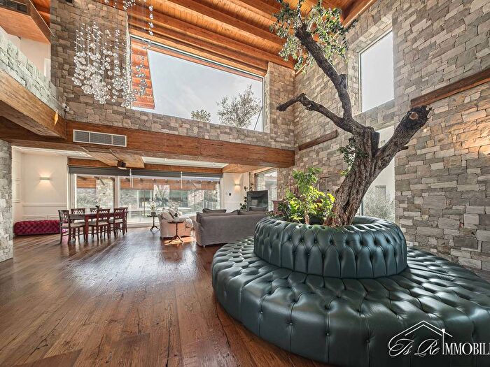 Casa con 6 locali in affitto in Via Amatore Sciesa, Villasanta