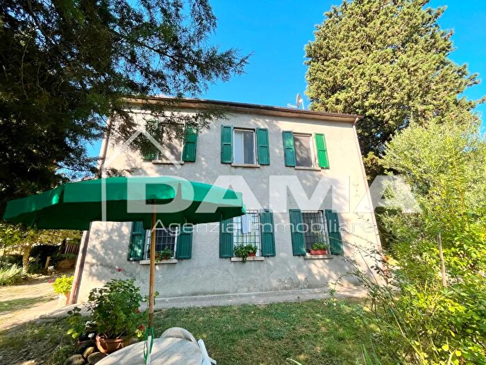 Casa con 5 locali in vendita in Via Colmano, Predappio
