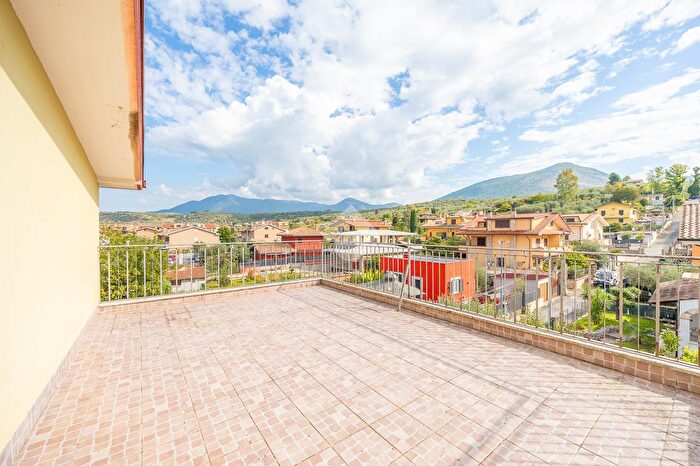 Appartamento bilocale in vendita in Via col di Tenda, Guidonia Montecelio