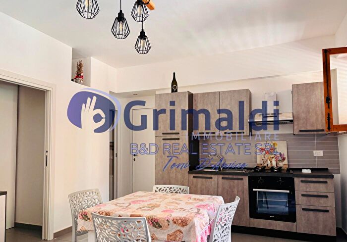 Appartamento bilocale in vendita in Via Ugdulena, Altavilla Milicia