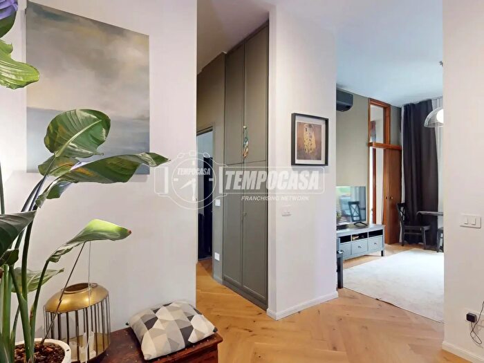 Appartamento con 5 locali in vendita in Via Pacinotti, Milano