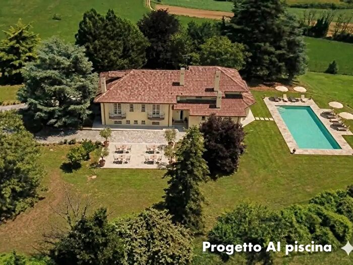 Casa con 12 locali in vendita in Strada San Bernardino a, Altavilla Monferrato