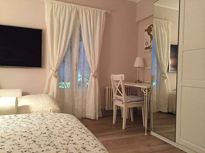 Appartamento bilocale in affitto in Via Andrea Palladio, Porta Romana Medaglie d'Oro, Milano