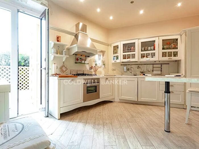 Appartamento quadrilocale in vendita in Via Aurelia, Santa Marinella