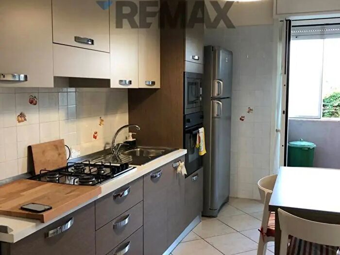 Appartamento quadrilocale in affitto in Viale Tercati, Siracusa
