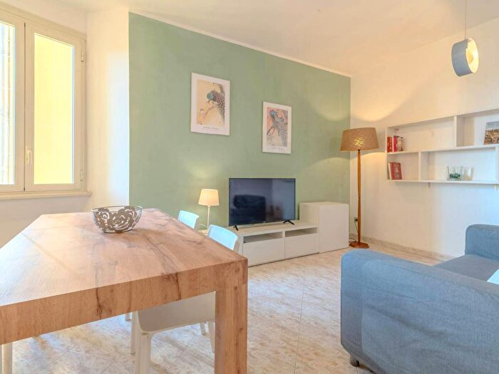 Appartamento quadrilocale in affitto in Via Acaia, San Giovanni, Roma