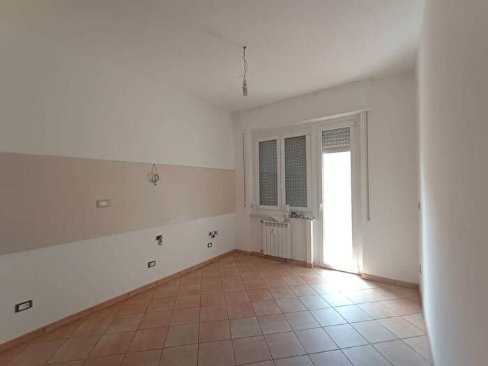 Appartamento trilocale in affitto in Via Alfredo Catalani, Sestri Ponente, Genova