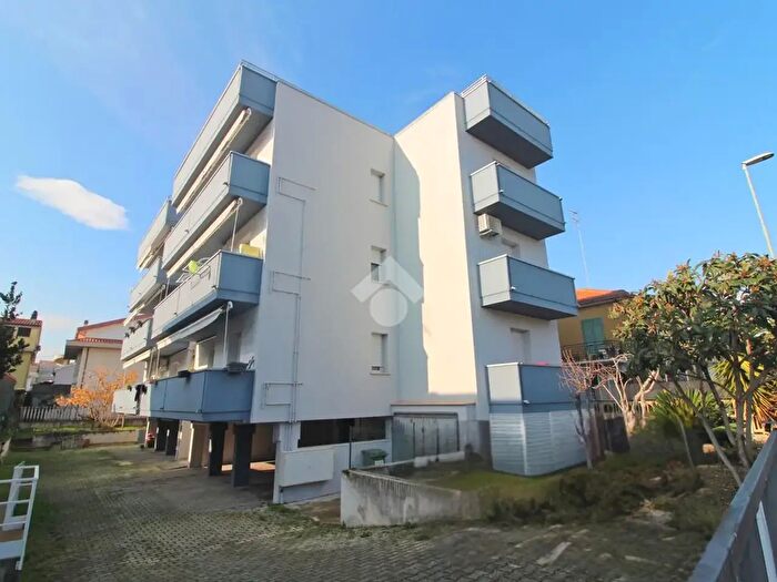 Appartamento quadrilocale in vendita in Via Gradisca, Giulianova