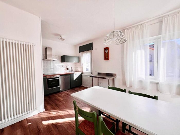 Case in Vendita e in Affitto - 2