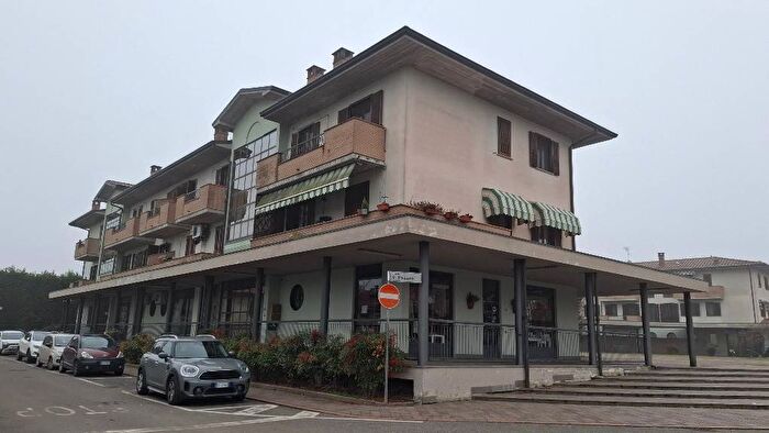 Appartamento bilocale in affitto in Via Monsignor Resegotti, San Martino in Strada