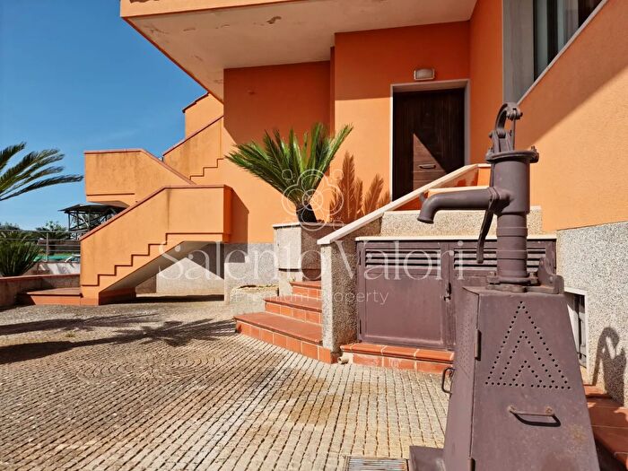 Casa con 5 locali in vendita in Rischiazzi, Parabita