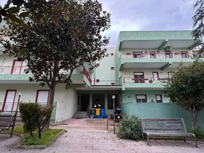 Appartamento trilocale in vendita in Piazza Pietro Nenni, San Filippo Del Mela