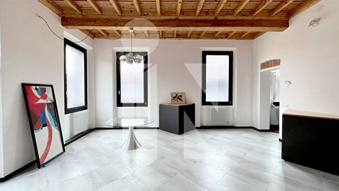 Appartamento bilocale in vendita in Mantova