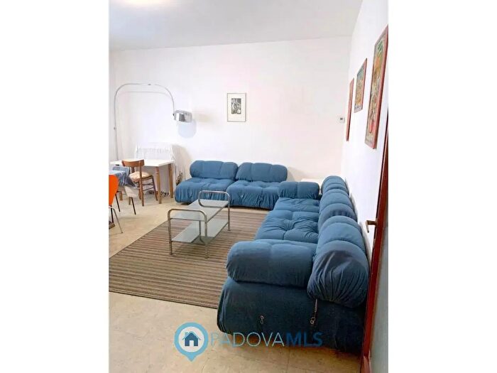 Appartamento trilocale in vendita in Via Vincenzo Stefano Breda, Padova