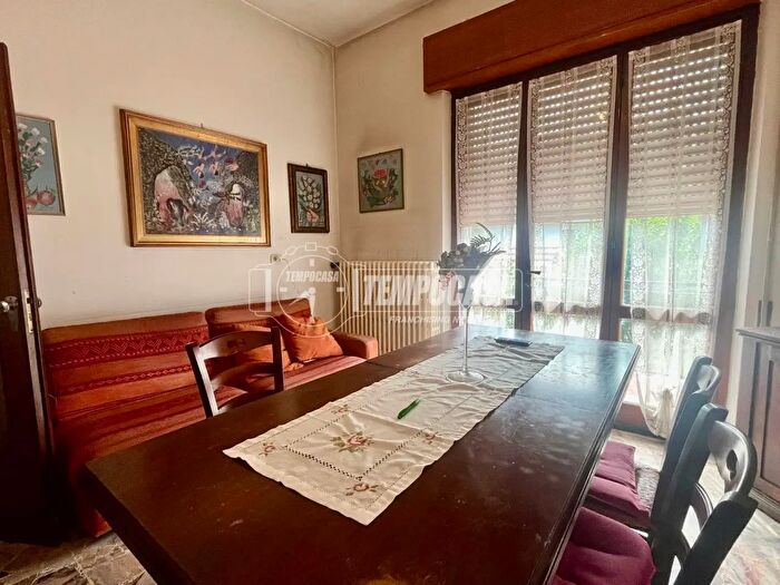 Appartamento quadrilocale in vendita in Via Alcide De Gasperi, Buscate