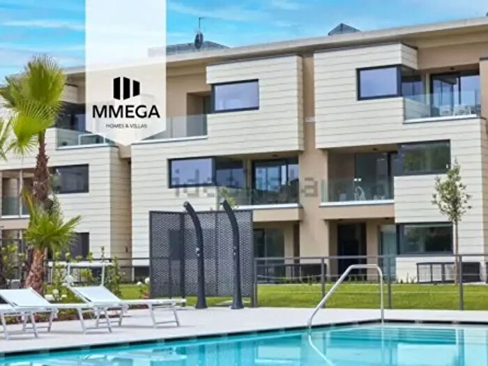 Appartamento trilocale in vendita in Via Commissario Palatucci, Desenzano Del Garda