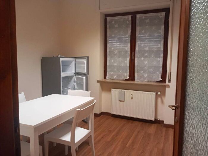 Appartamento bilocale in affitto in Via Vigoleno, Centro Storico, Piacenza