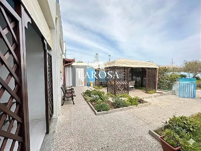 Appartamento quadrilocale in vendita in Via Tina Pica, Melendugno