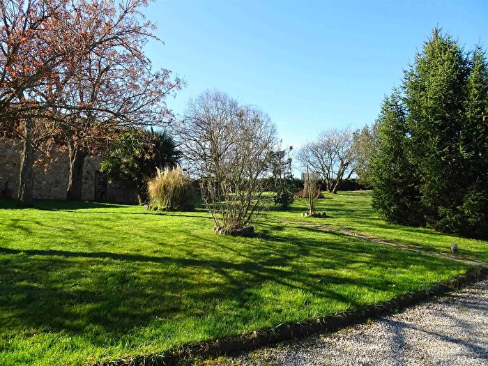 Appartamento con 6 locali in vendita in Località Pianuzzo, Poggibonsi