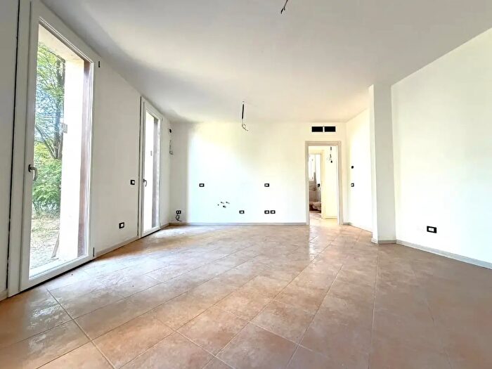 Appartamento trilocale in vendita in V Dosso Baroardo, Castelverde