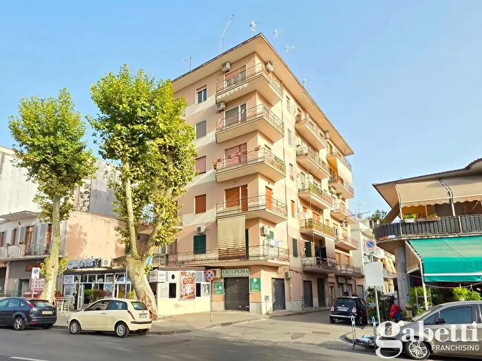 Appartamento trilocale in vendita in Via Sassari, Pomigliano D'Arco