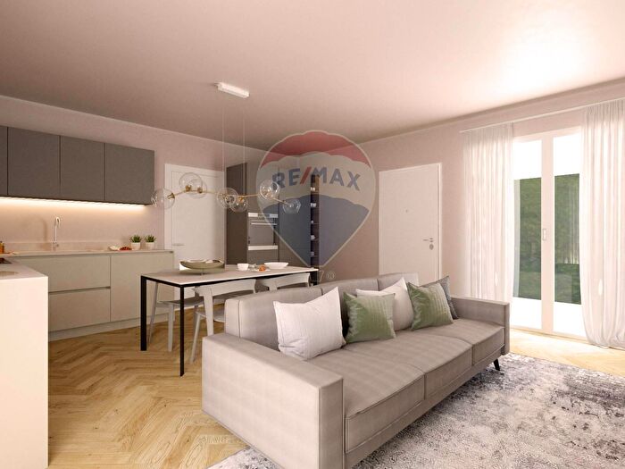 Appartamento trilocale in vendita in Via Carlo Porta, Lissone