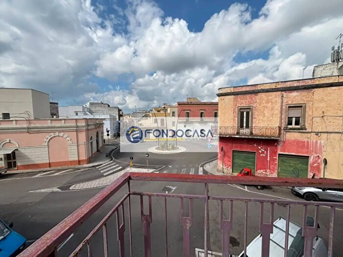 Appartamento trilocale in vendita in Via Enrico Toti, Galatone