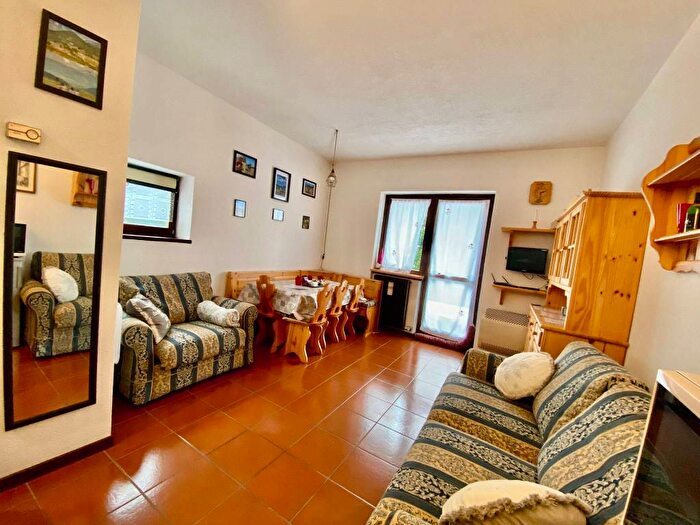 Appartamento monolocale in affitto in Via Monte Pora, Centro, Castione della Presolana