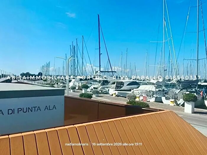 Appartamento quadrilocale in vendita in Via Cala del Pozzo Marina di Punta Ala, Castiglione Della Pescaia