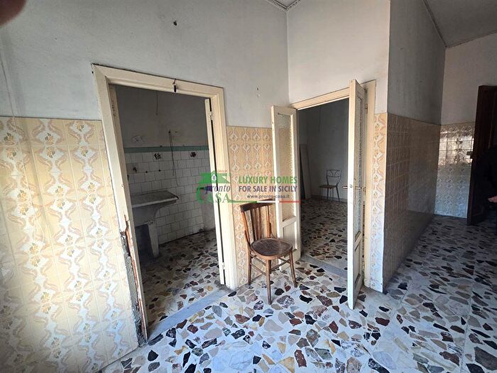 Casa in vendita in Gela