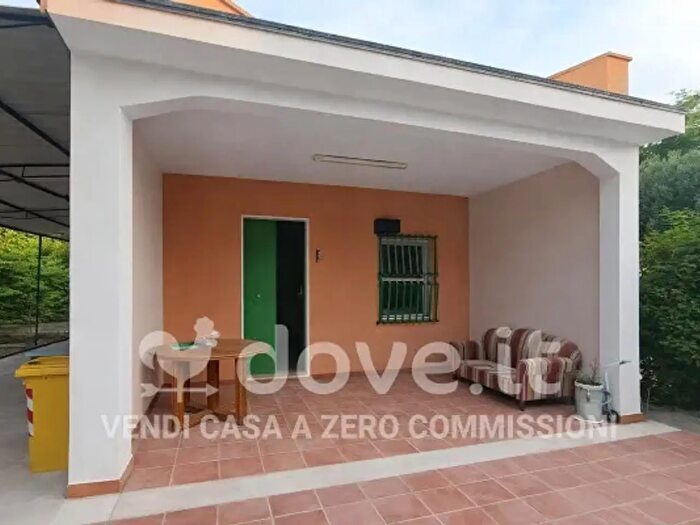 Casa bilocale in vendita in Contrada La Franca Snc, Francavilla Fontana