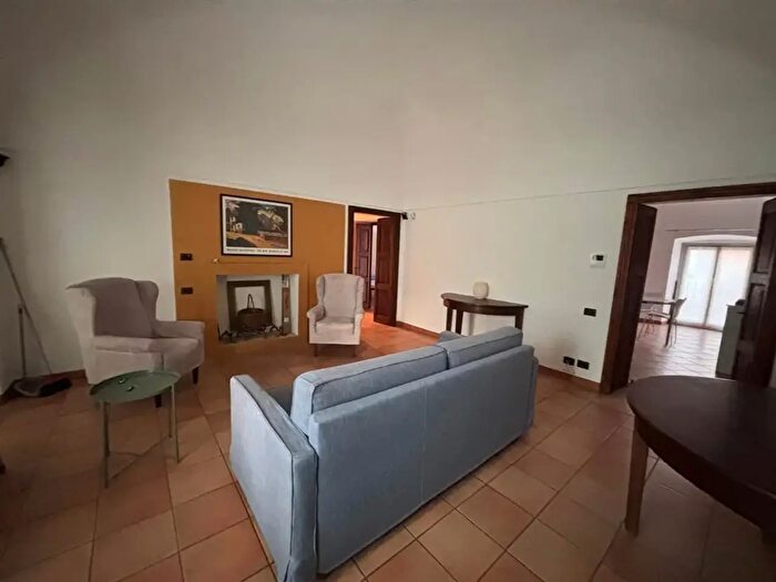 Appartamento quadrilocale in affitto in Corso Alfieri, Asti