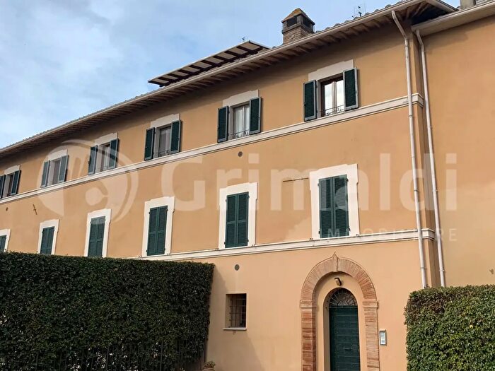 Appartamento quadrilocale in affitto in Strada Colomba Pecorari, Perugia