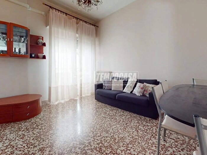 Appartamento trilocale in vendita in Via Giorgio Susani, Mantova