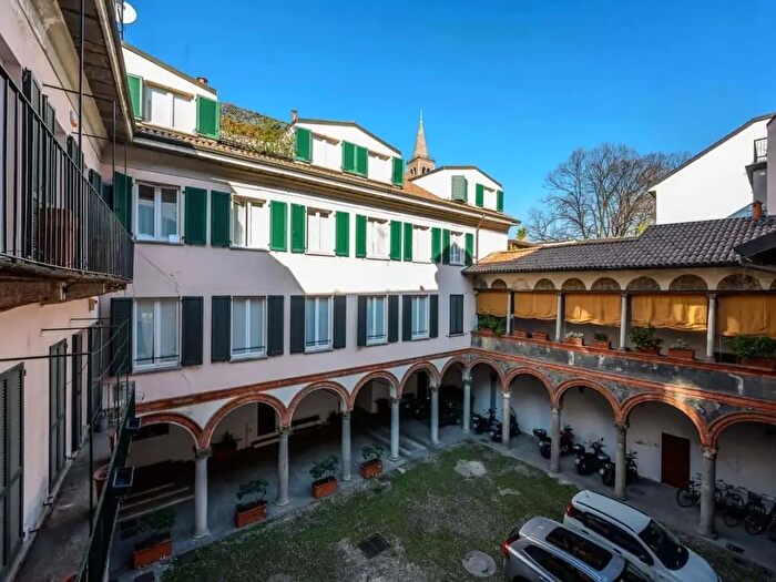 Appartamento monolocale in affitto in Via Sambuco, Milano