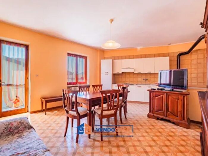 Casa con 6 locali in vendita in Via Bisalta, Peveragno